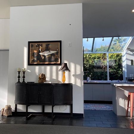 Maison Blue - Chic Inner City Townhouse Napier Eksteriør bilde