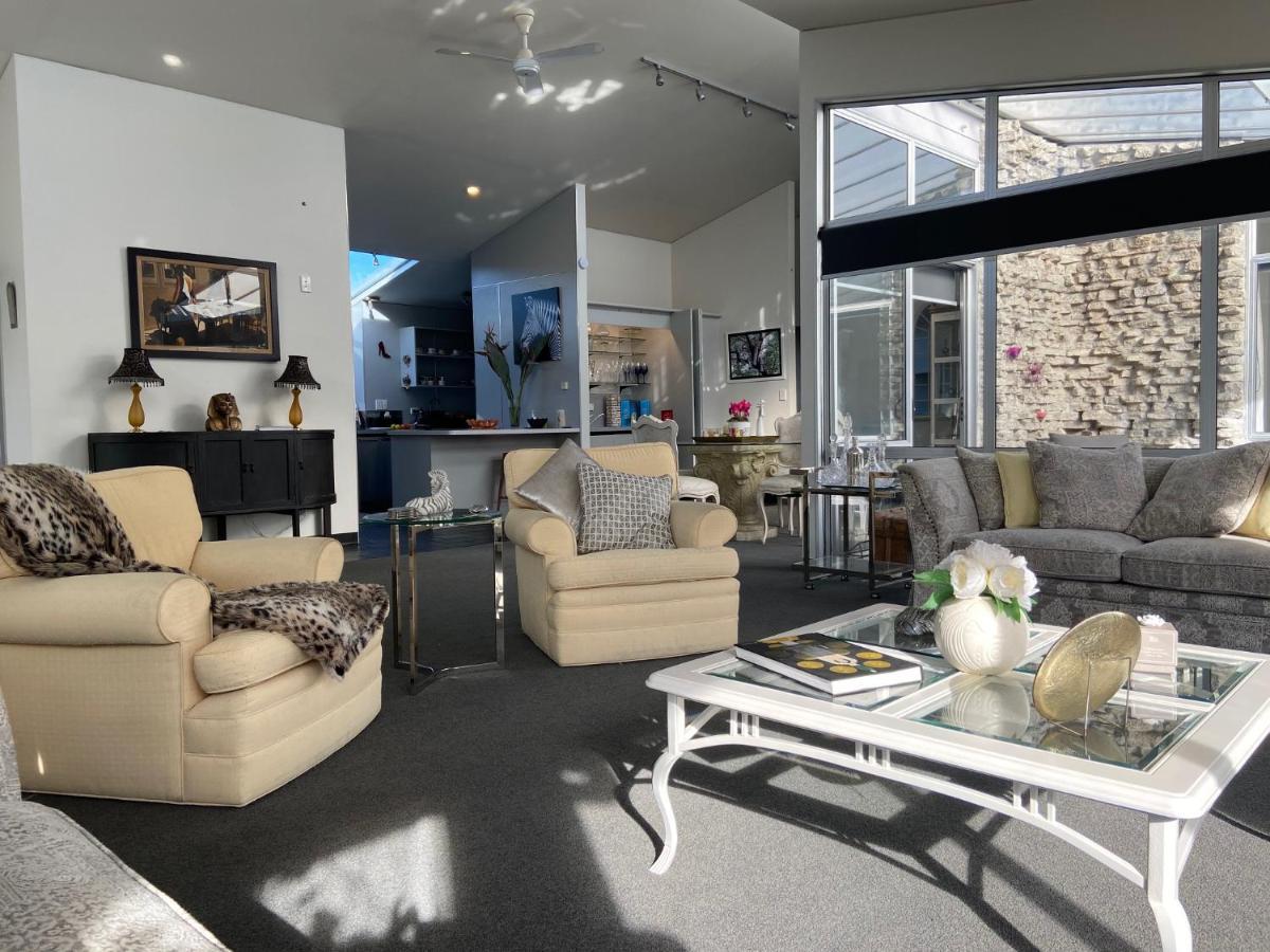 Maison Blue - Chic Inner City Townhouse Napier Eksteriør bilde
