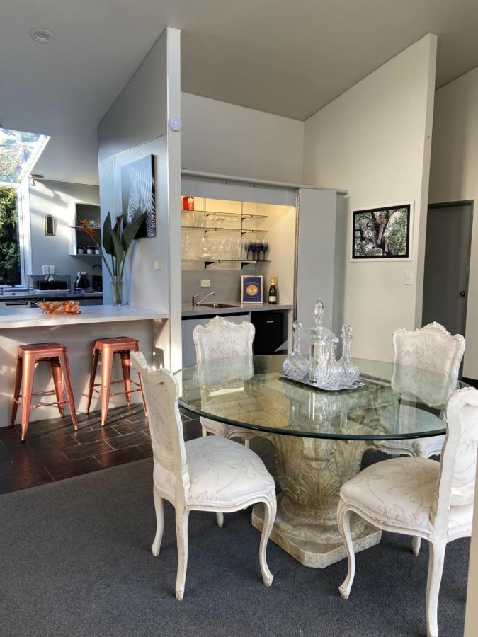Maison Blue - Chic Inner City Townhouse Napier Eksteriør bilde